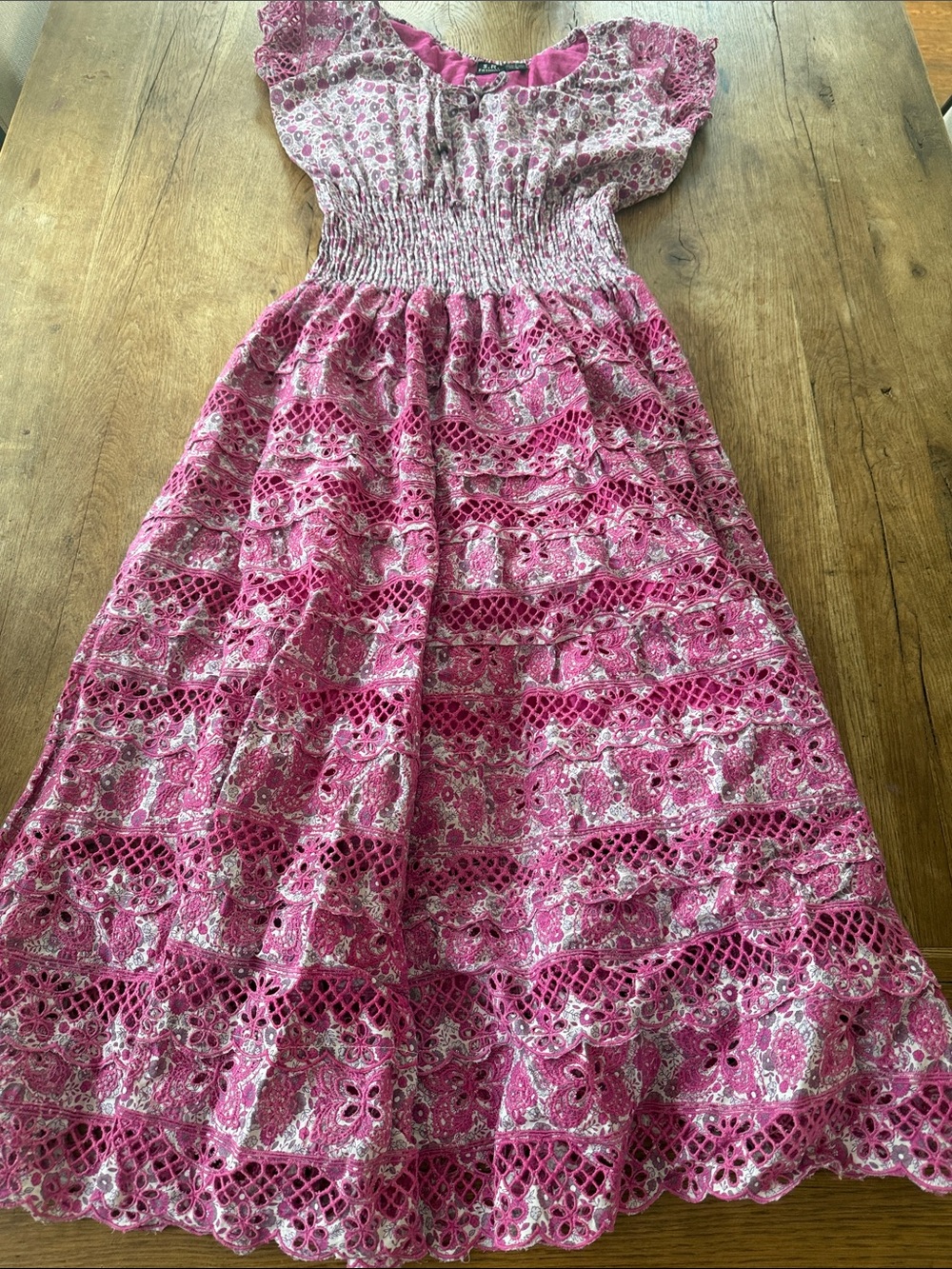 SR FASHION LONG DRESS SIZE SMALL EYELETS FULL
